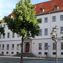 Foto vom Gebäude des Landgerichts Lüneburg (zum Artikel: Behörden- und Geschäftsleitung)